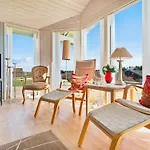 Charming Retreat - By Traum