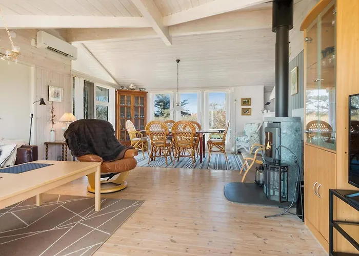 Дом отдыха Charming Retreat - By Traum